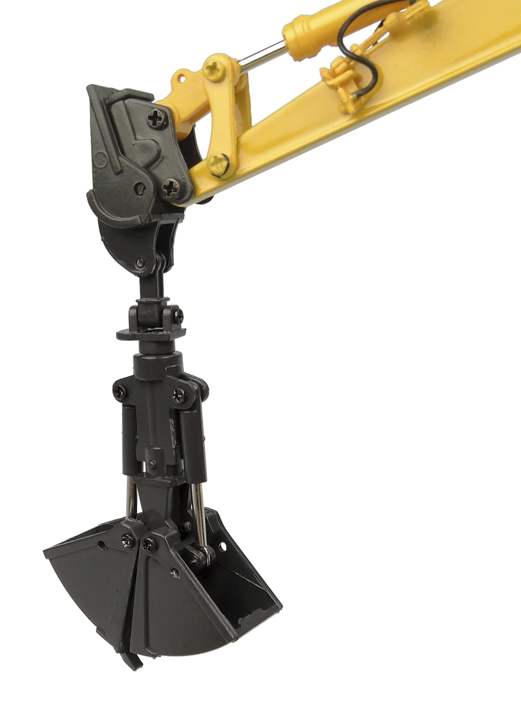 Komatsu PW148-11 Mobilbagger Modell von Universal Hobbies 1:50