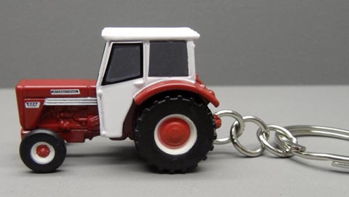 IHC 624 Schlüsselanhänger Modell von Replicagri