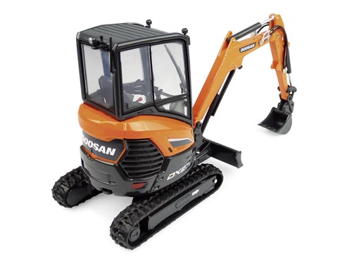 Doosan DX27Z Modell von Universal Hobbies 1:25