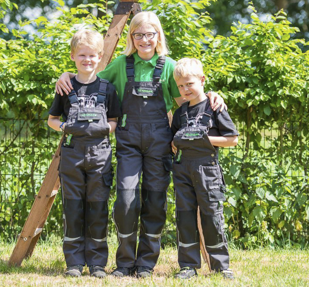 Krone Latzhose Kinder