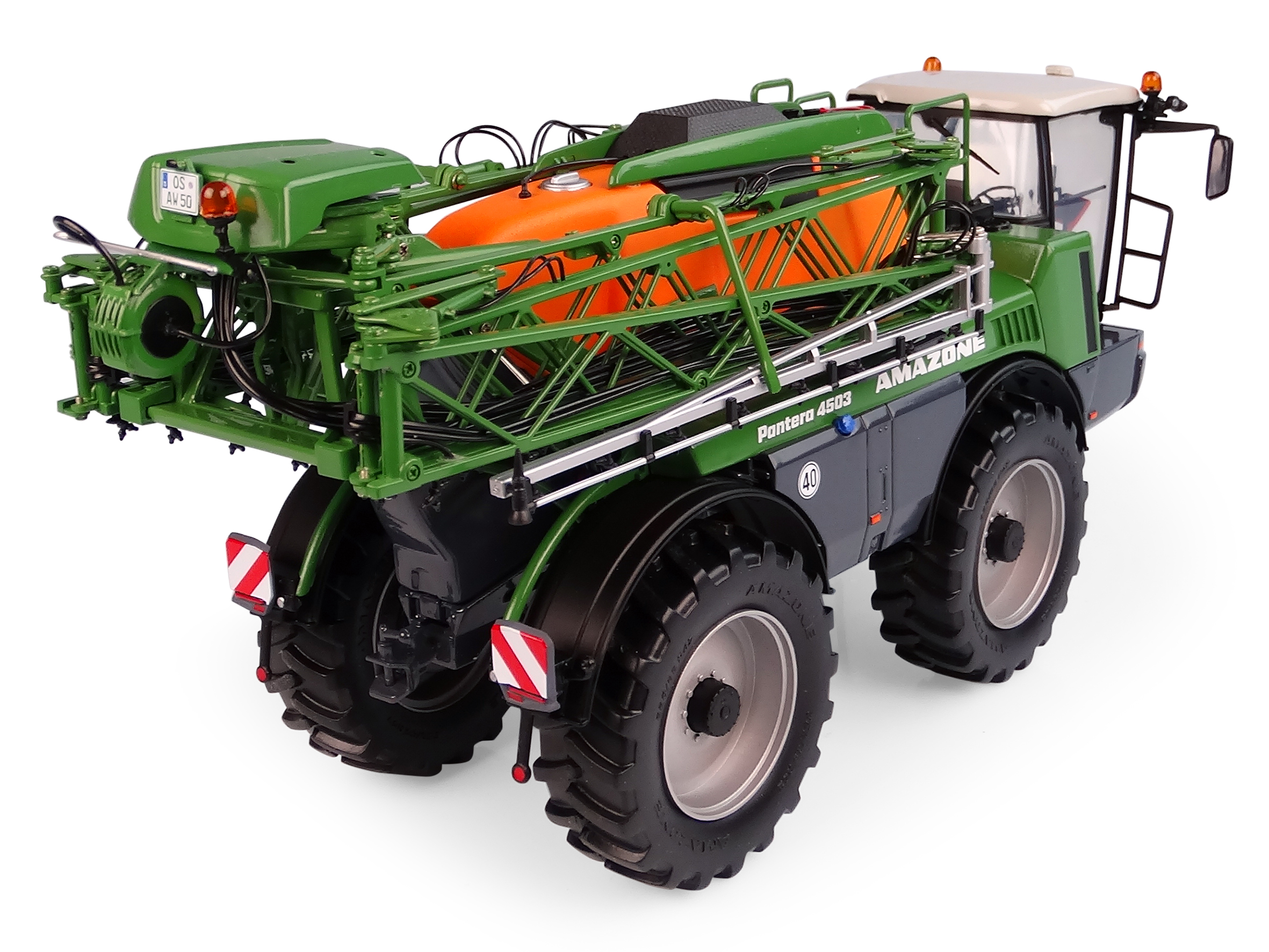 Amazone Pantera 4503 Modell von Universal Hobbies 1:32