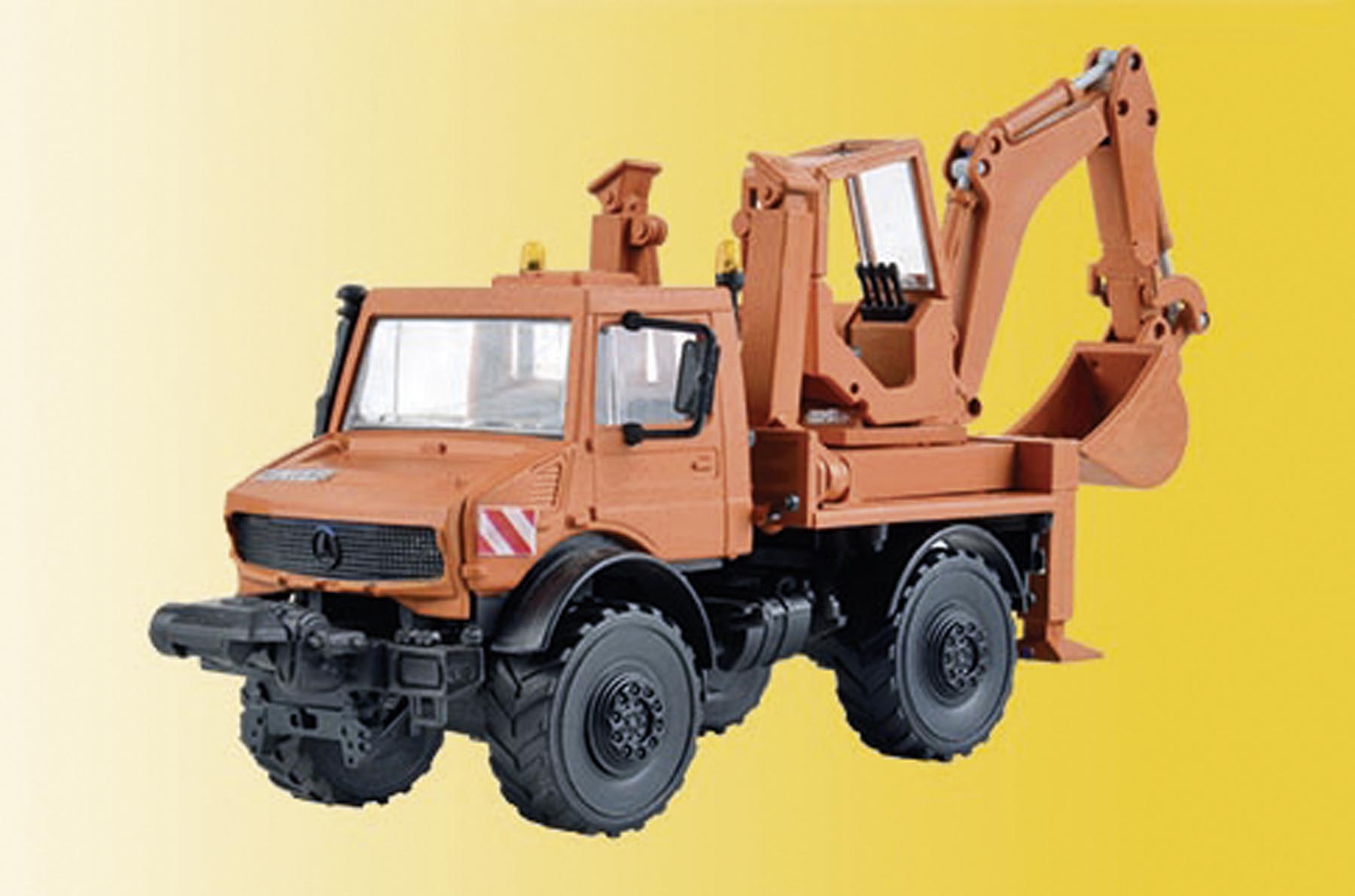 Unimog (Kommunal) mit Aufbaubagger (Bausatz) Modell von kibri 1:87
