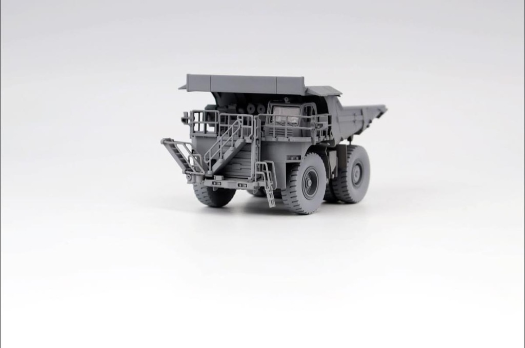 CAT 785 Steinbruchmuldenkipper Modell von DieCast Masters 1:87