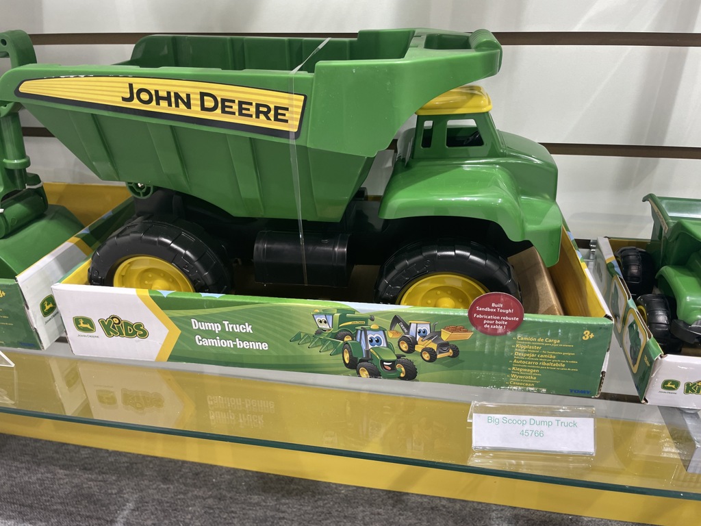 John Deere Dump Truck Sandkastenauto-1