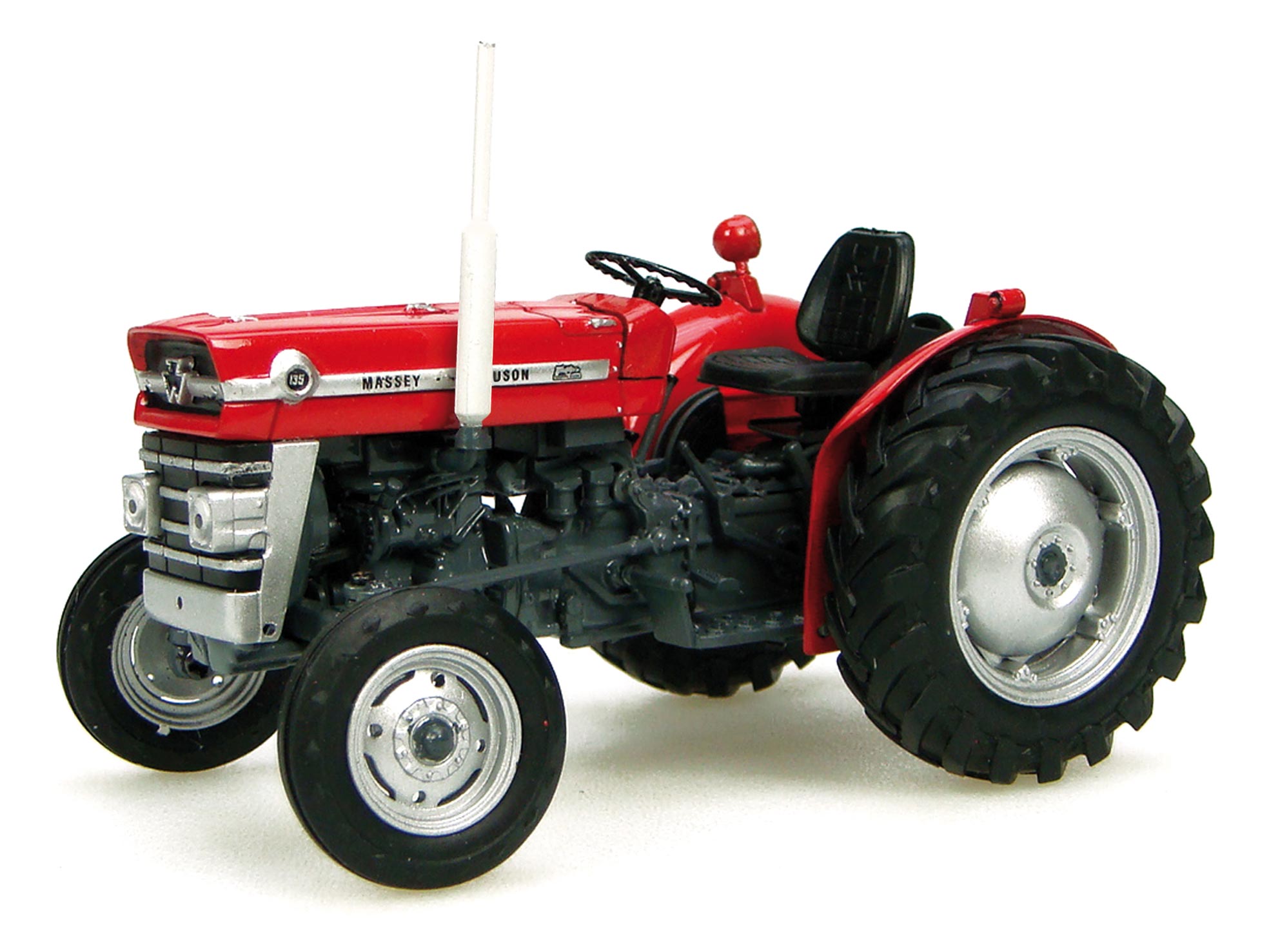 Massey Ferguson 135 (1965) Modell von Universal Hobbies 1:32