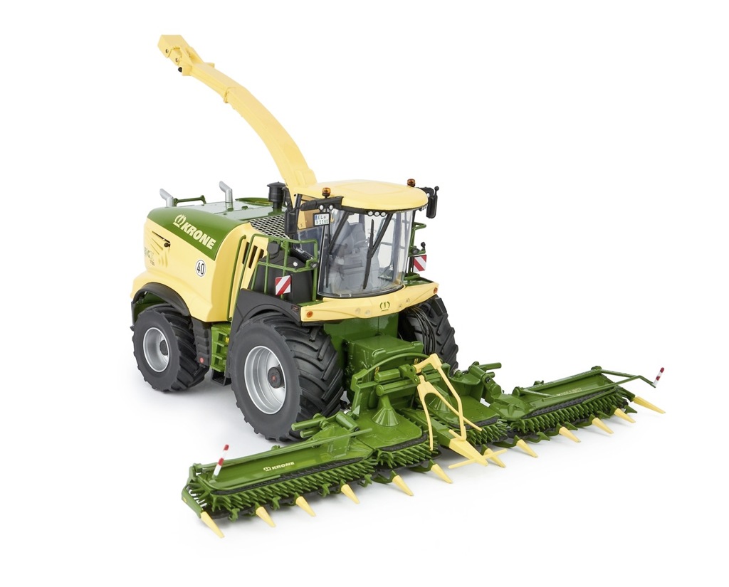Krone BiG X 1180 mit Maisvorsatz und Pick-up-1