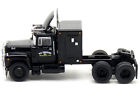 Mack RS 700 schwarz Modell von Brekina 1:87