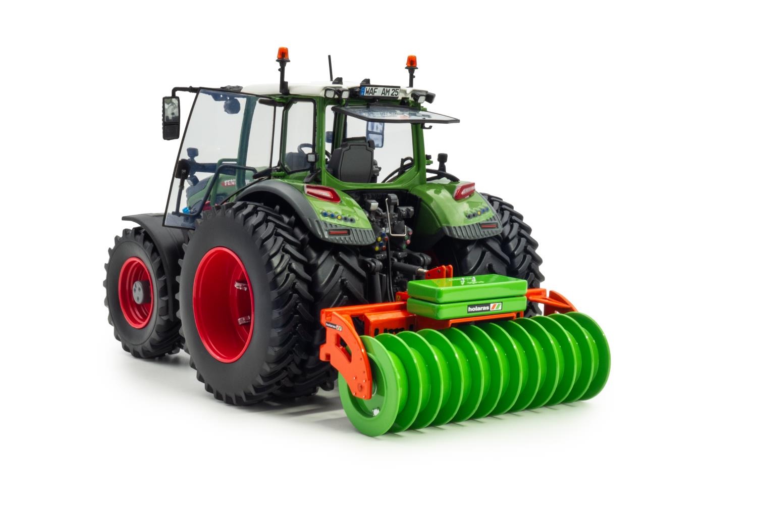 Holaras Stego 285-PRO Siloverdichtungswalze Modell von Universal Hobbies 1:32