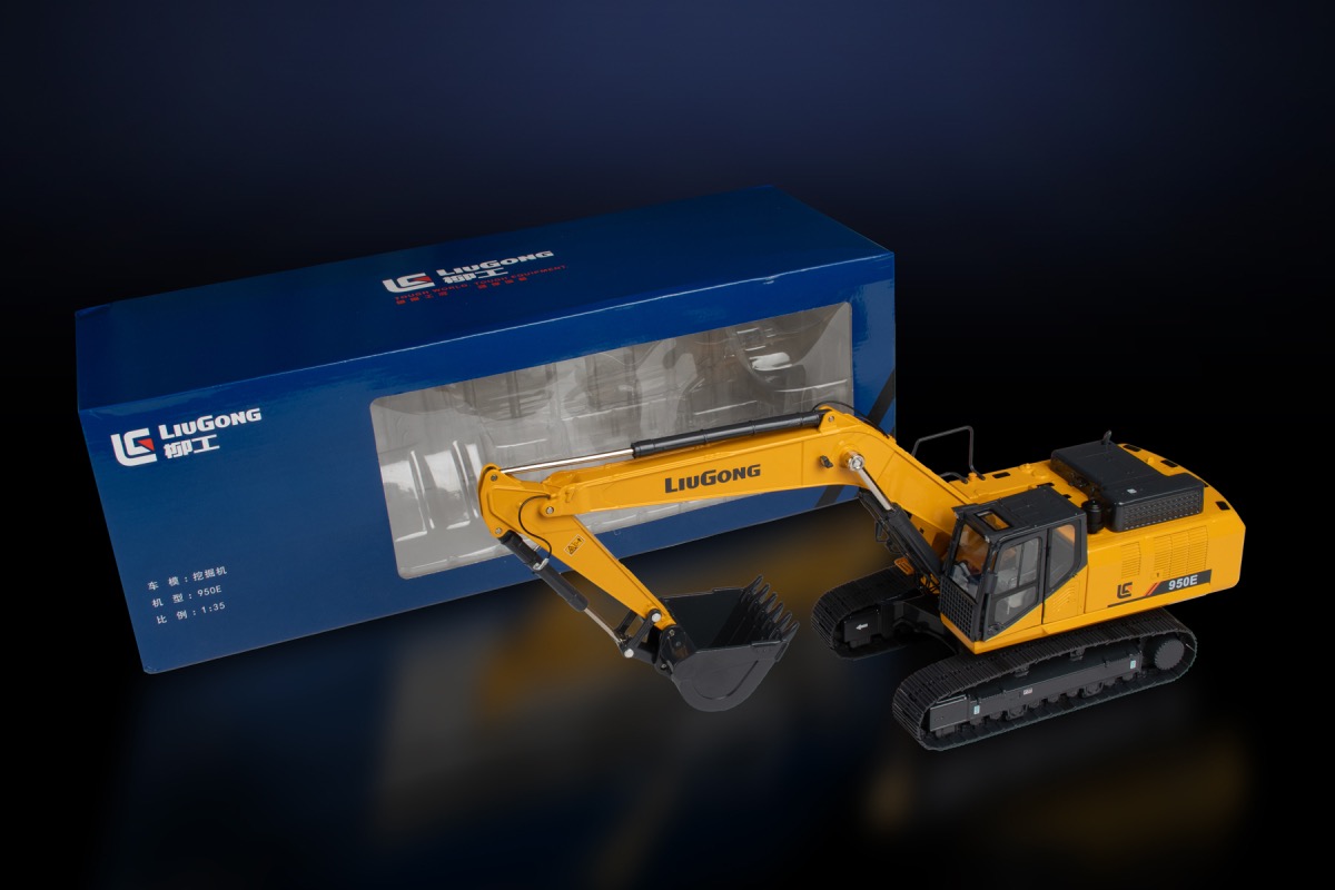 Raupenbagger CLG950E Liugong Modell von Imc Models 1:35