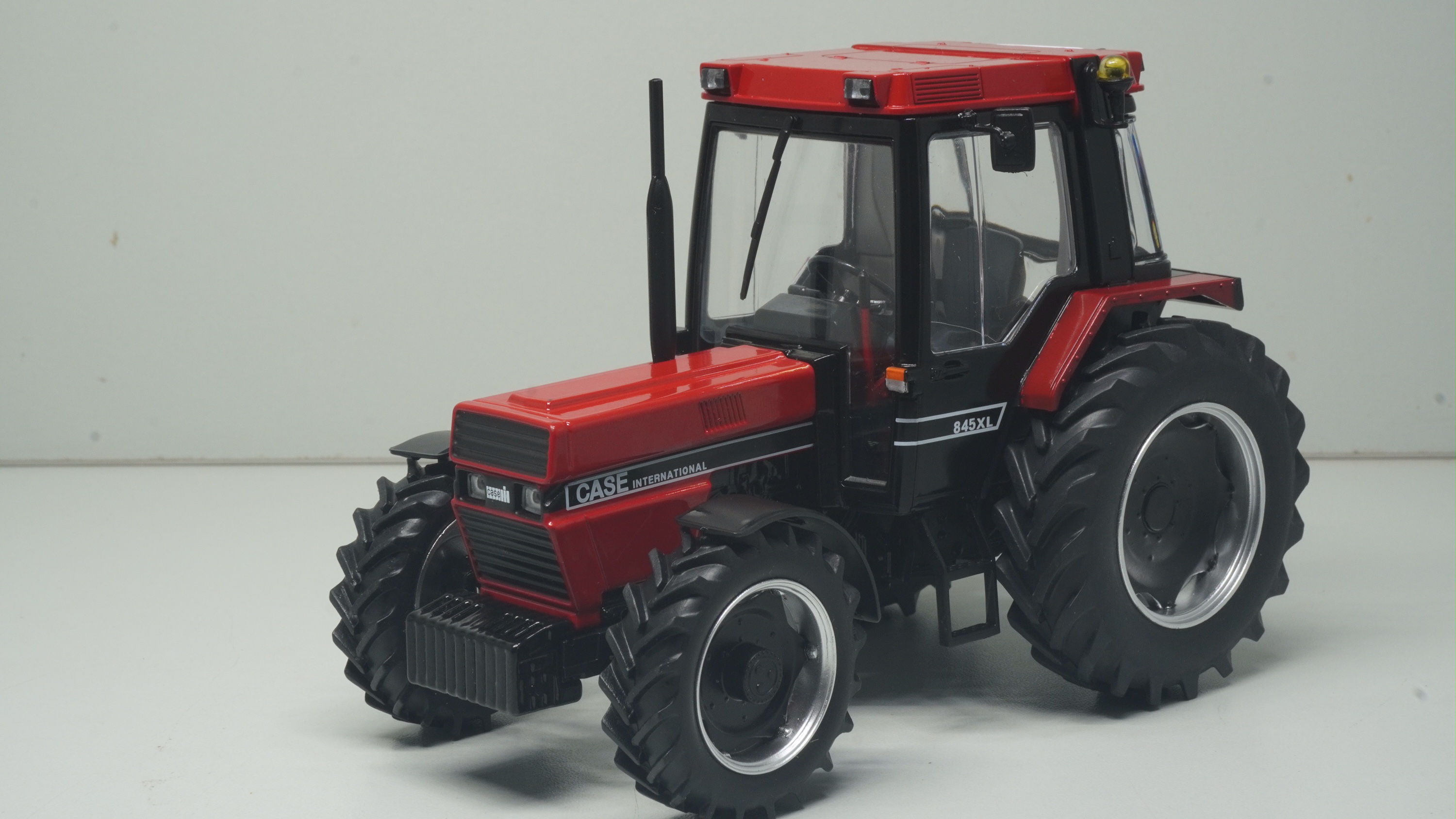 Case IH 845 XL-1
