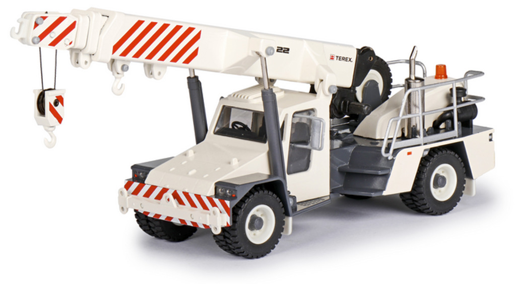 Terex AT22 Pick and Carry Crane-1