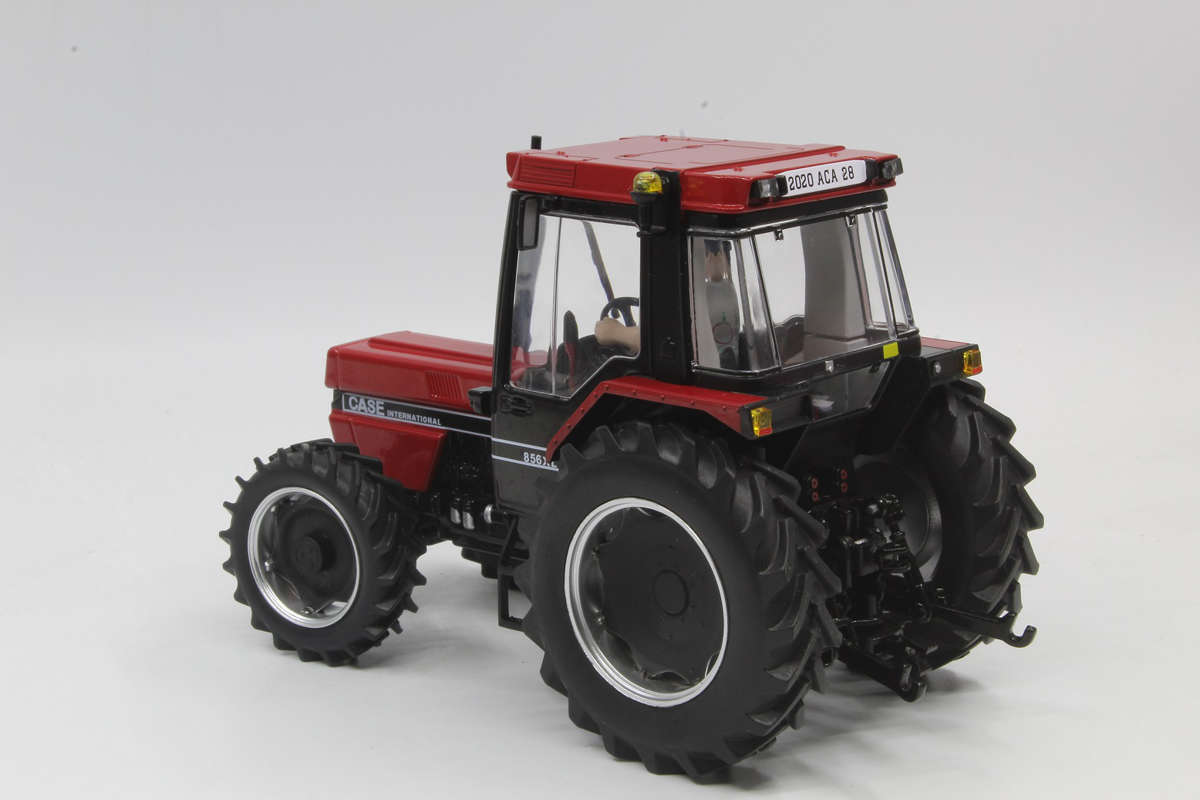 Case IH 856 XL Limited Edition Chartres ACA Show 2020 Modell von Replicagri 1:32