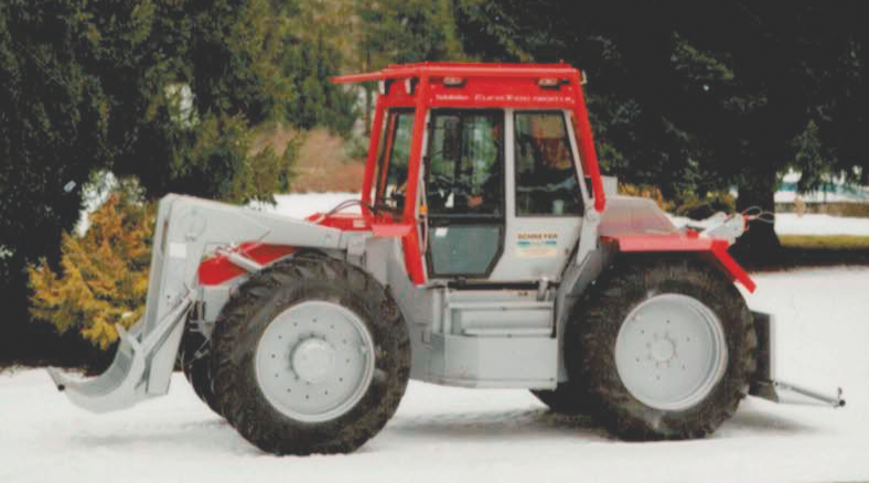 Schlüter 1900 mit Forstausrüstung-1