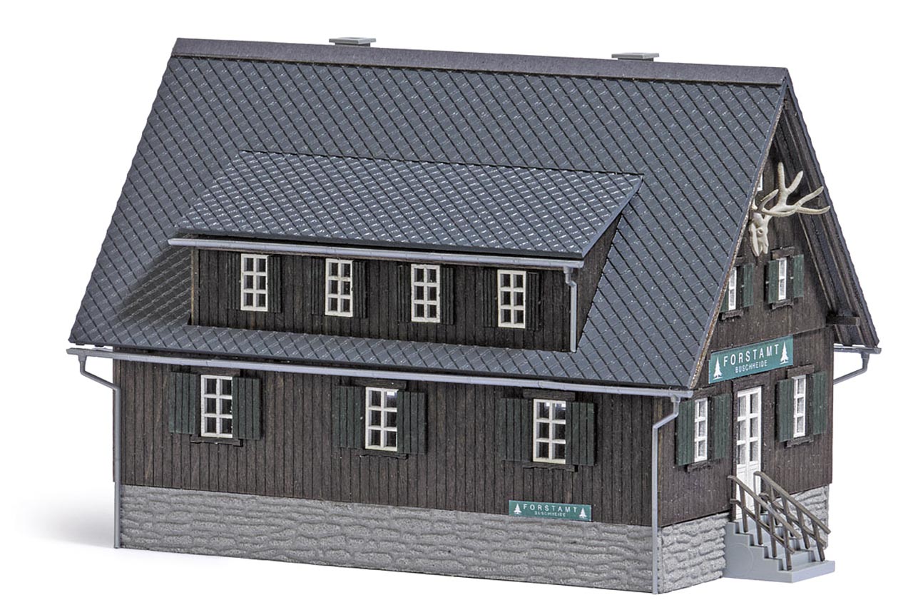 Forstamt (Bausatz) Modell von Busch 1:87