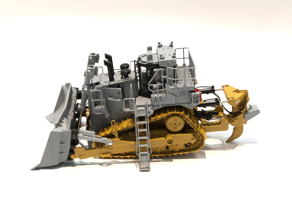CAT D10 Planierraupe Modell von DieCast Masters 1:50