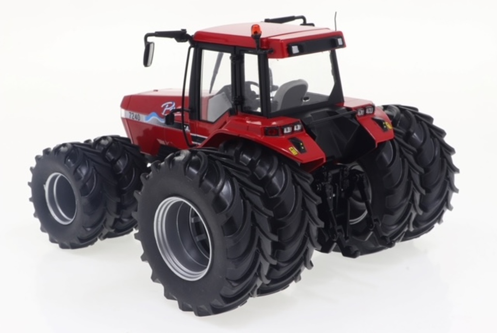 Case IH Magnum 7240 Pro Zwilligsbereifung Lim. Edt. Modell von Replicagri 1:32
