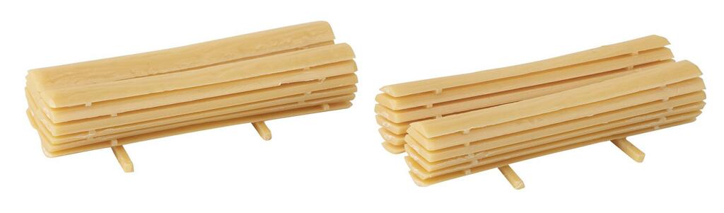 2 Schwartenbretterstapel Bausatz-1