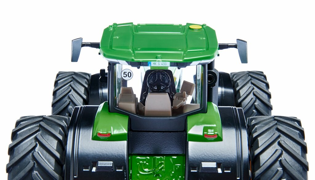 John Deere 8R 410 mit Doppelbereifung Modell von Siku 1:32