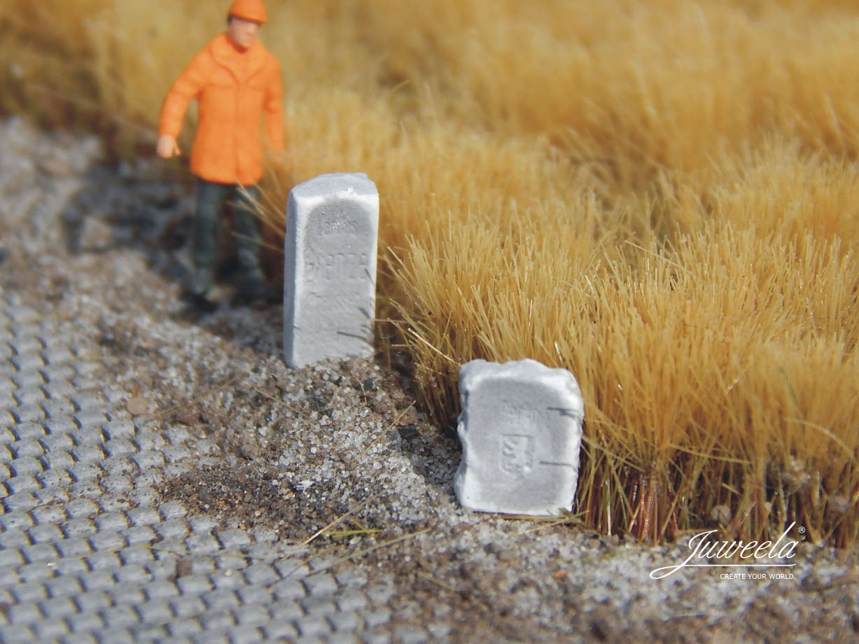 Kilometersteine Berlin  Modell von Juweela 1:87