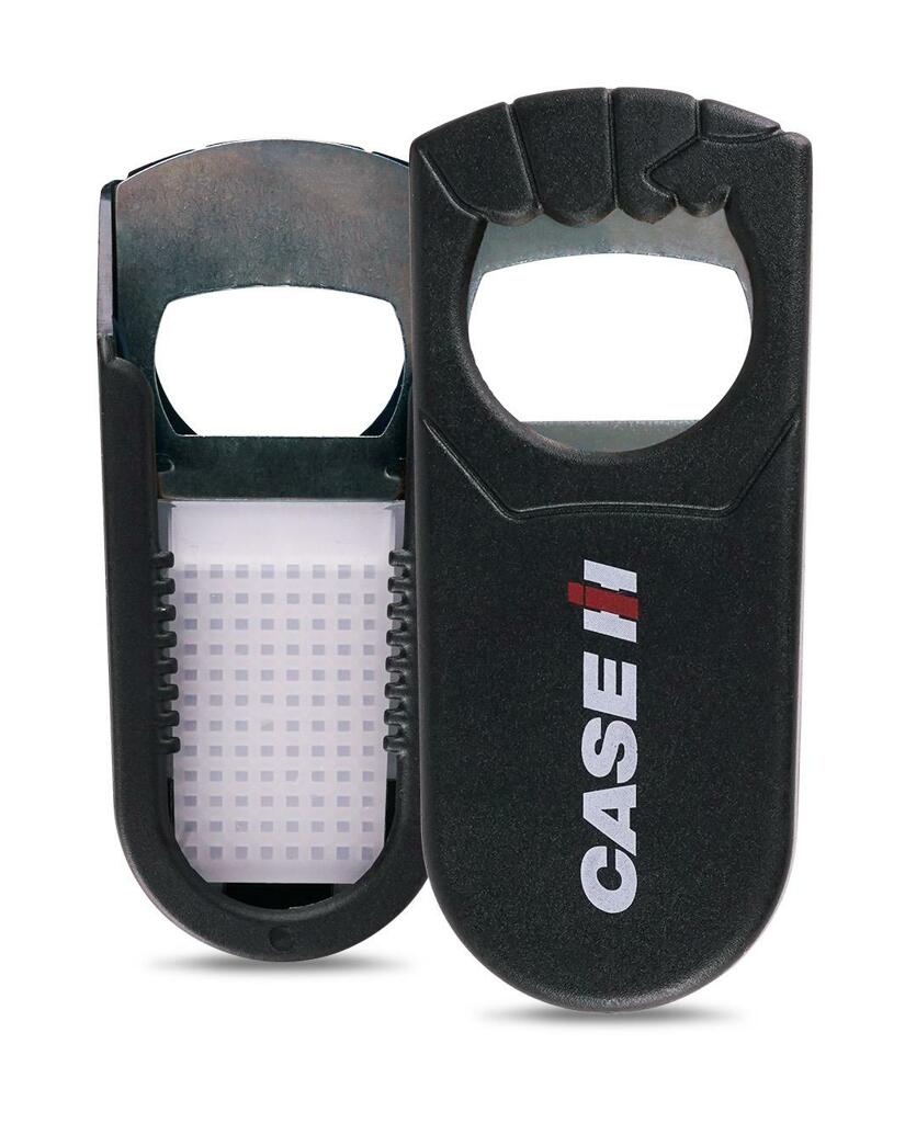 Case IH Flaschenöffner-1