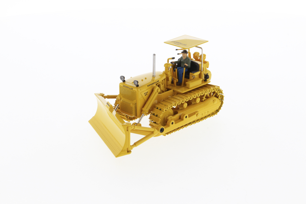 CAT D7C Raupe-1