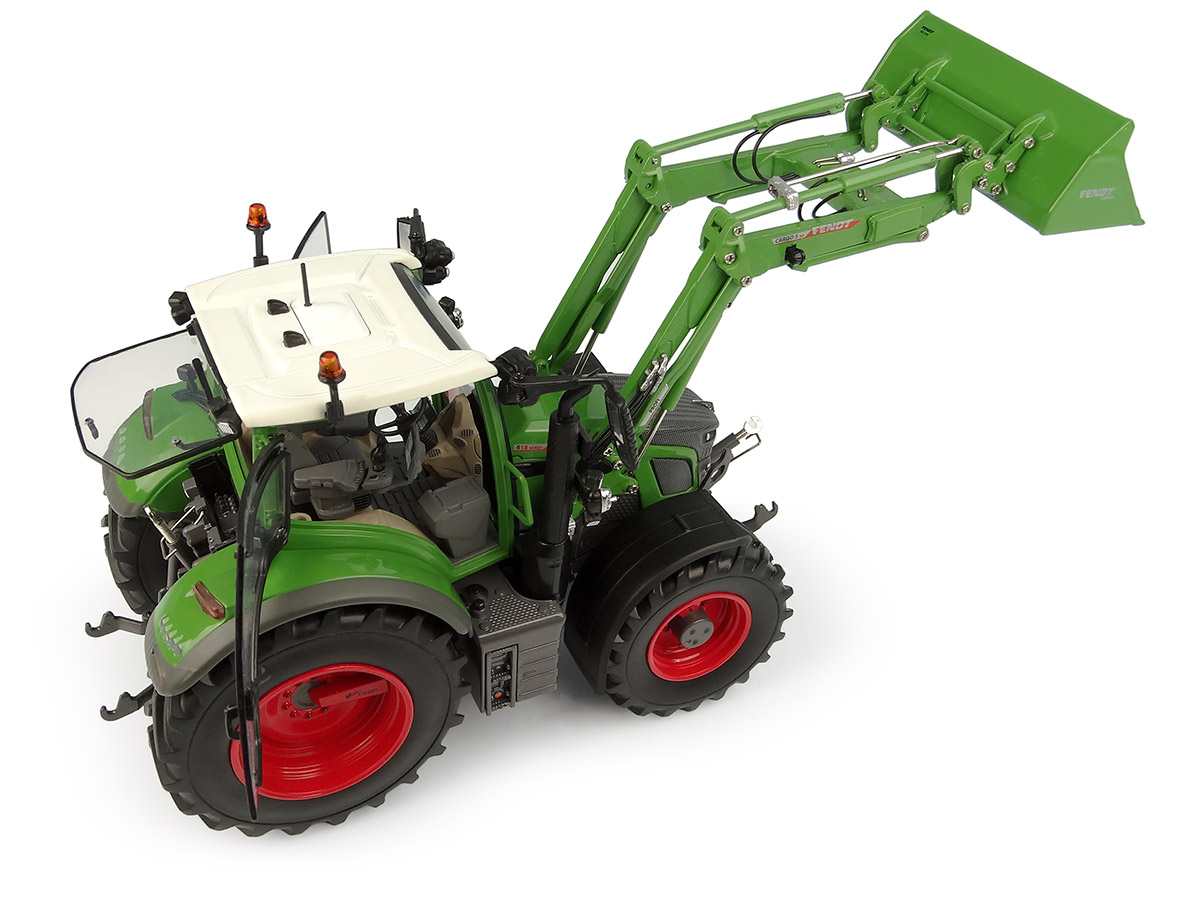 Fendt 618 Vario mit Frontlader Modell von Universal Hobbies 1:32
