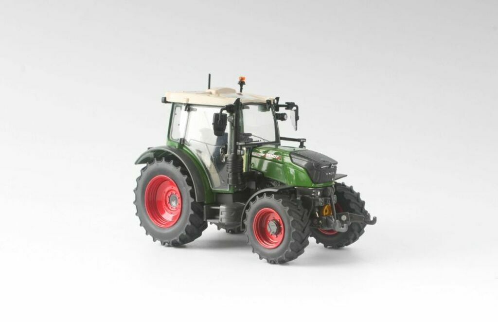 Fendt 211 Vario Special Fendt Edition Modell von USK Scalemodels 1:32