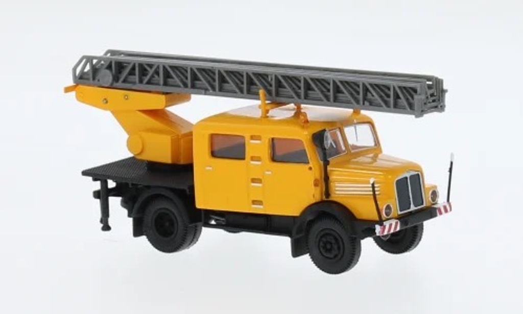 Brekina IFA S 4000-1 Doka DL 25 Kommunal-1