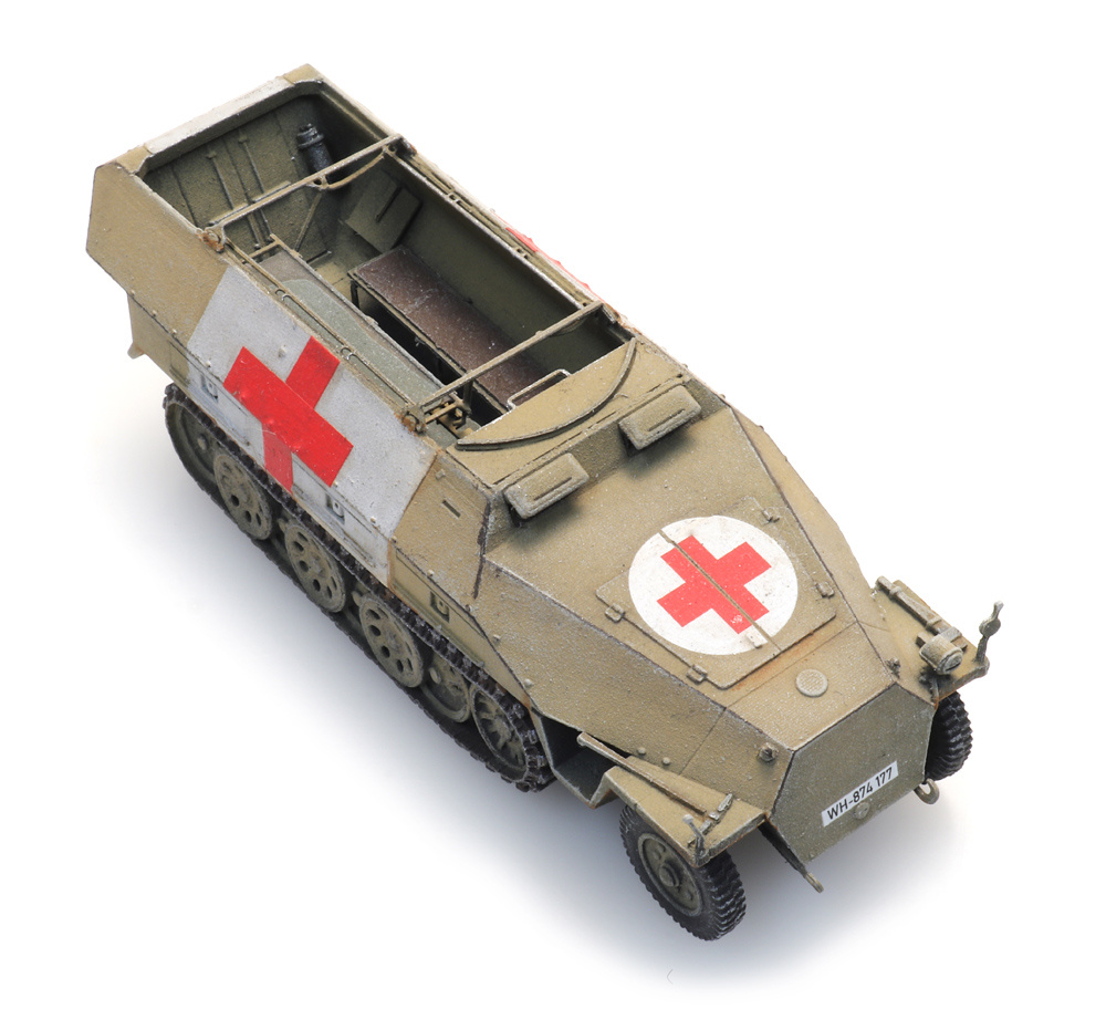 Sdkfz 251/8 Ausf D Sanitätspanzer Modell von Artitec 1:87