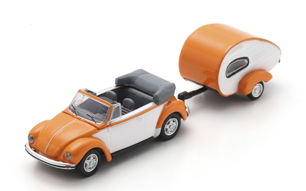 VW Beetle Cabriolet mit Caravan Anhänger ES Piccolo-1
