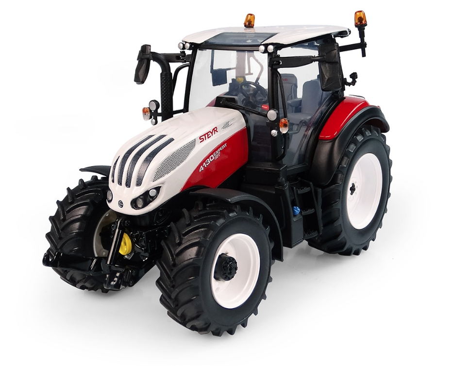 Steyr Expert 4130 CVT Flachdach Modell von Universal Hobbies 1:32