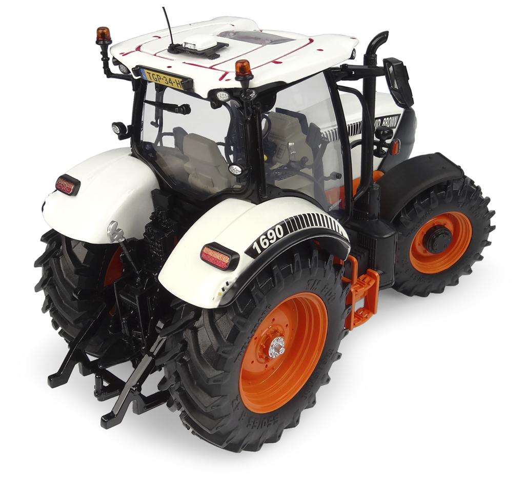 David Brown 1690  „2024 Reinterpretation“ Modell von Universal Hobbies 1:32