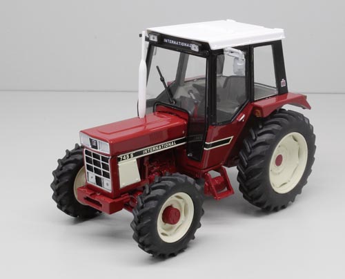 IHC 745 S 4x4 Modell von Replicagri 1:32