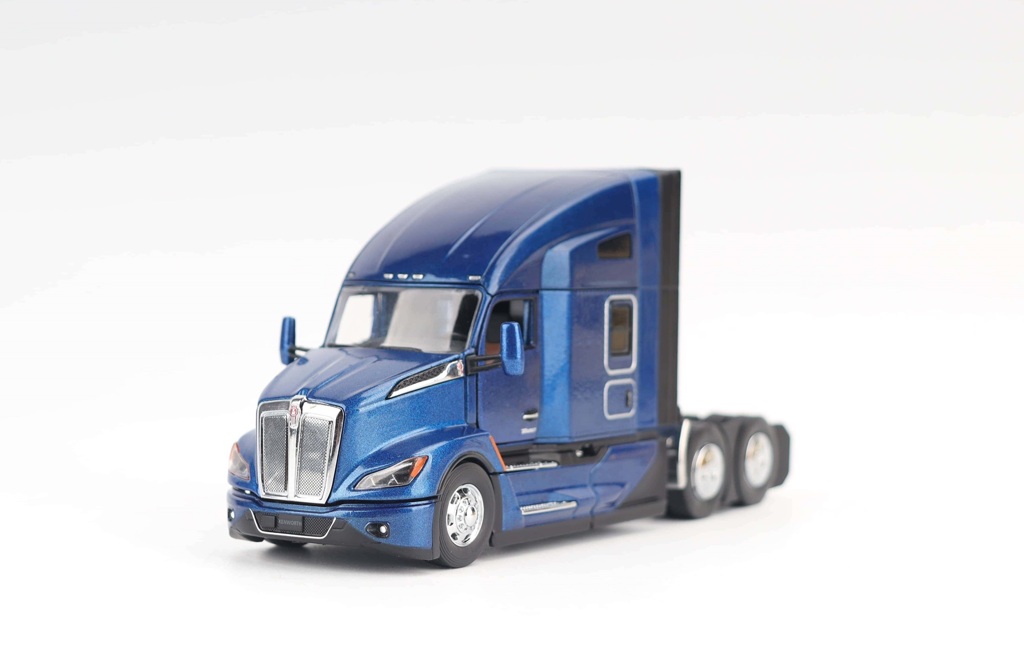 Kenworth T680 Next Gen 76 Tandem-Zugmaschine mit Hochdach und Schlafkabine Modell von DieCast Masters 1:50