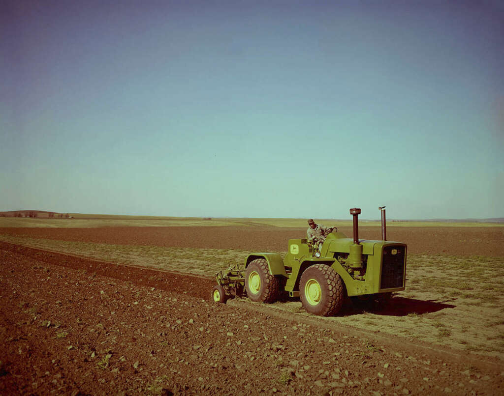 John Deere 8010 Modell von Schuco 1:32