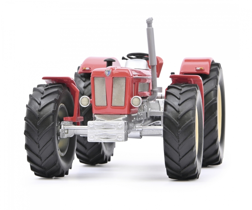 Schlüter Super 1500 TV Modell von Schuco 1:32