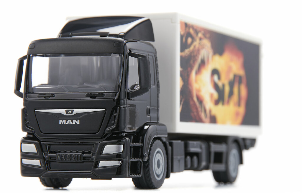 MAN SIXT Lkw mit Kofferaufbau und Ladebordwand, Palette und Gitterbox Modell von Siku 1:50
