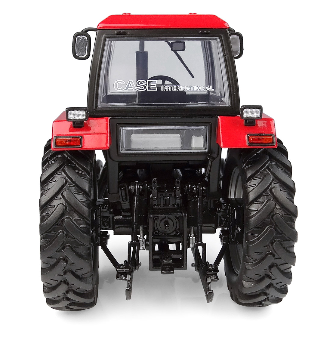 Case IH 1594 2WD Modell von Universal Hobbies 1:32