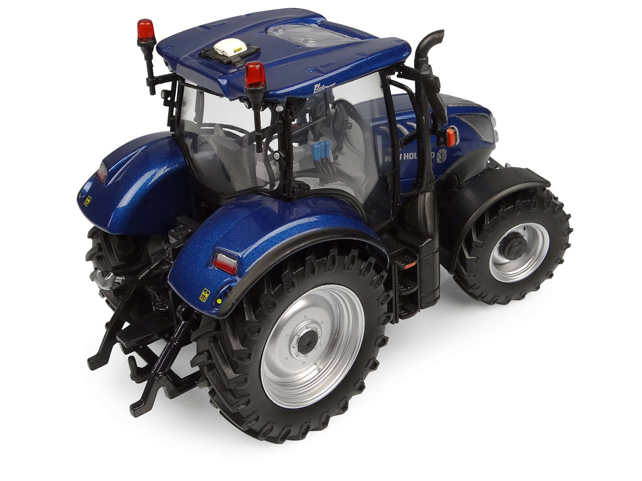 New Holland T6.180 Blue Power Dynamic Command 2022 Modell von Universal Hobbies 1:32