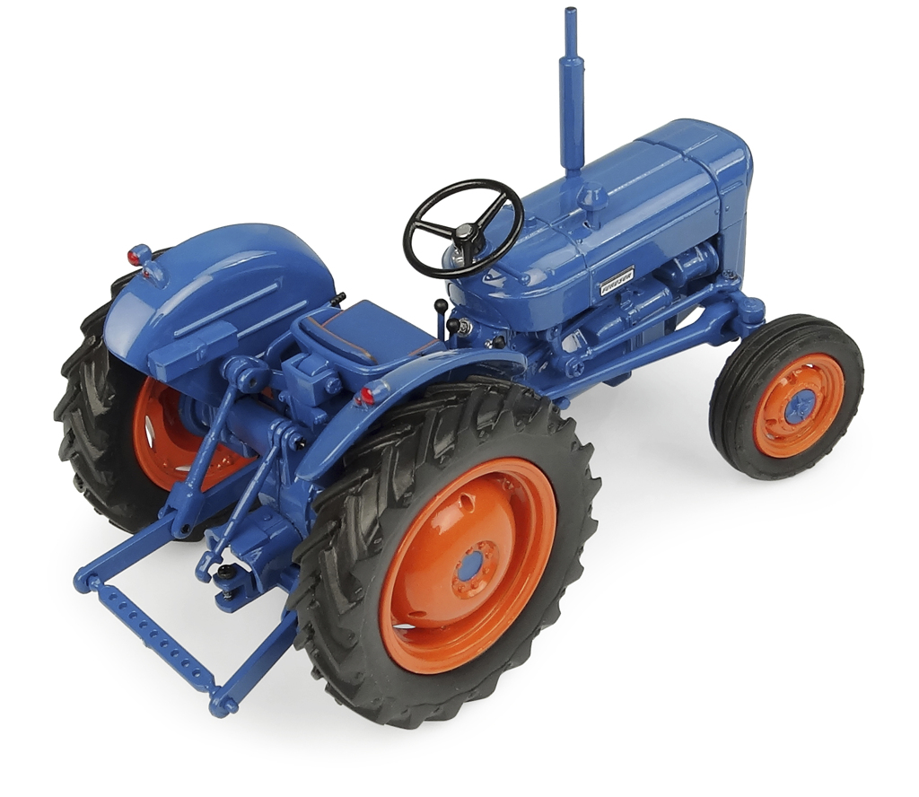 Fordson Super Dextra 1962 Modell von Universal Hobbies 1:32