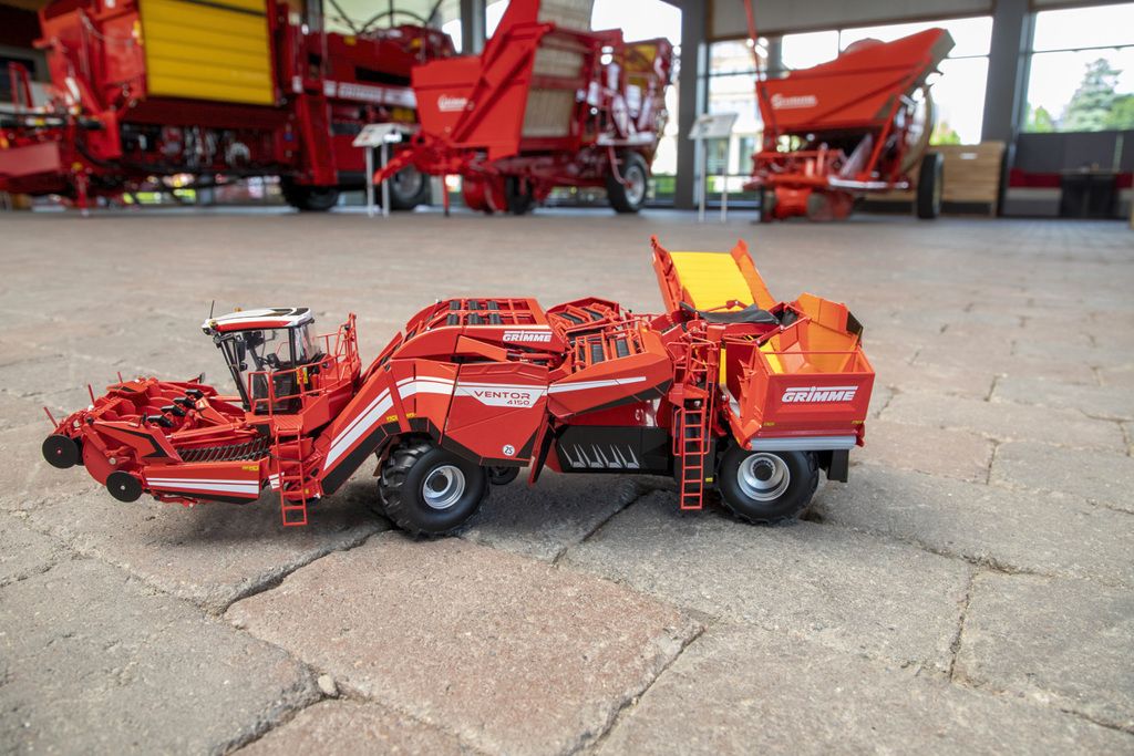 Grimme Ventor 4150 Limited Edition Modell von ROS 1:32