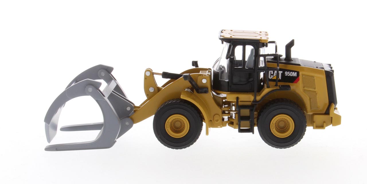 Cat 950M - Log Fork Radlader mit Forstausrüstung (verschiedene Ausrüstungsteile) Modell von DieCast Masters 1:64