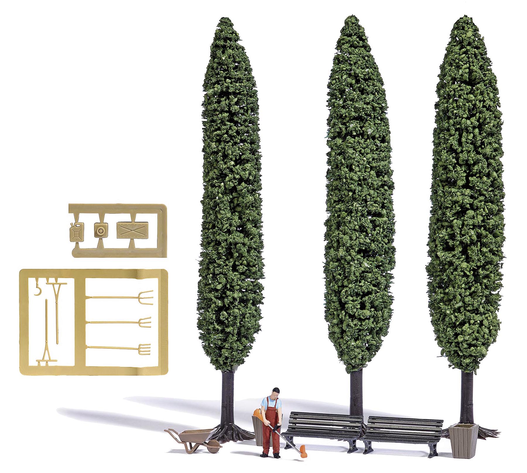 Gärtner mit Rasentrimmer und Zubehör Modell von Busch 1:87