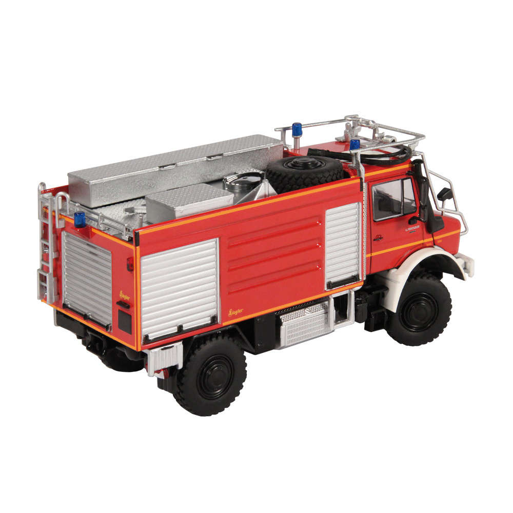 Mercedes-Benz Unimog U5000 Feuerwehr Modell von NZG 1:50