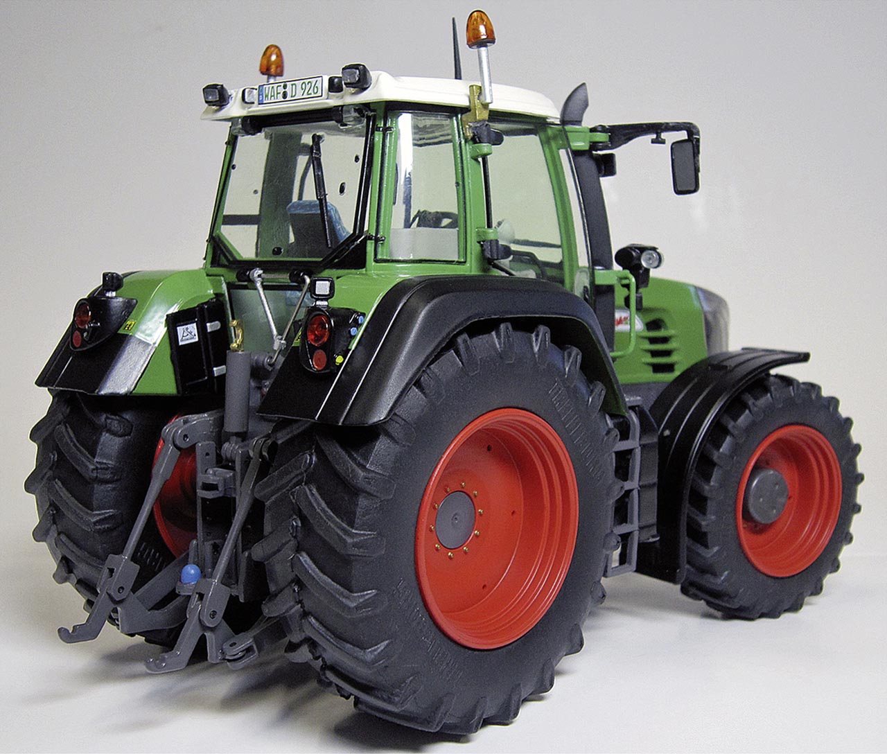 Fendt Vario 926 TMS (2002 - 2007) Modell von weise-toys 1:32
