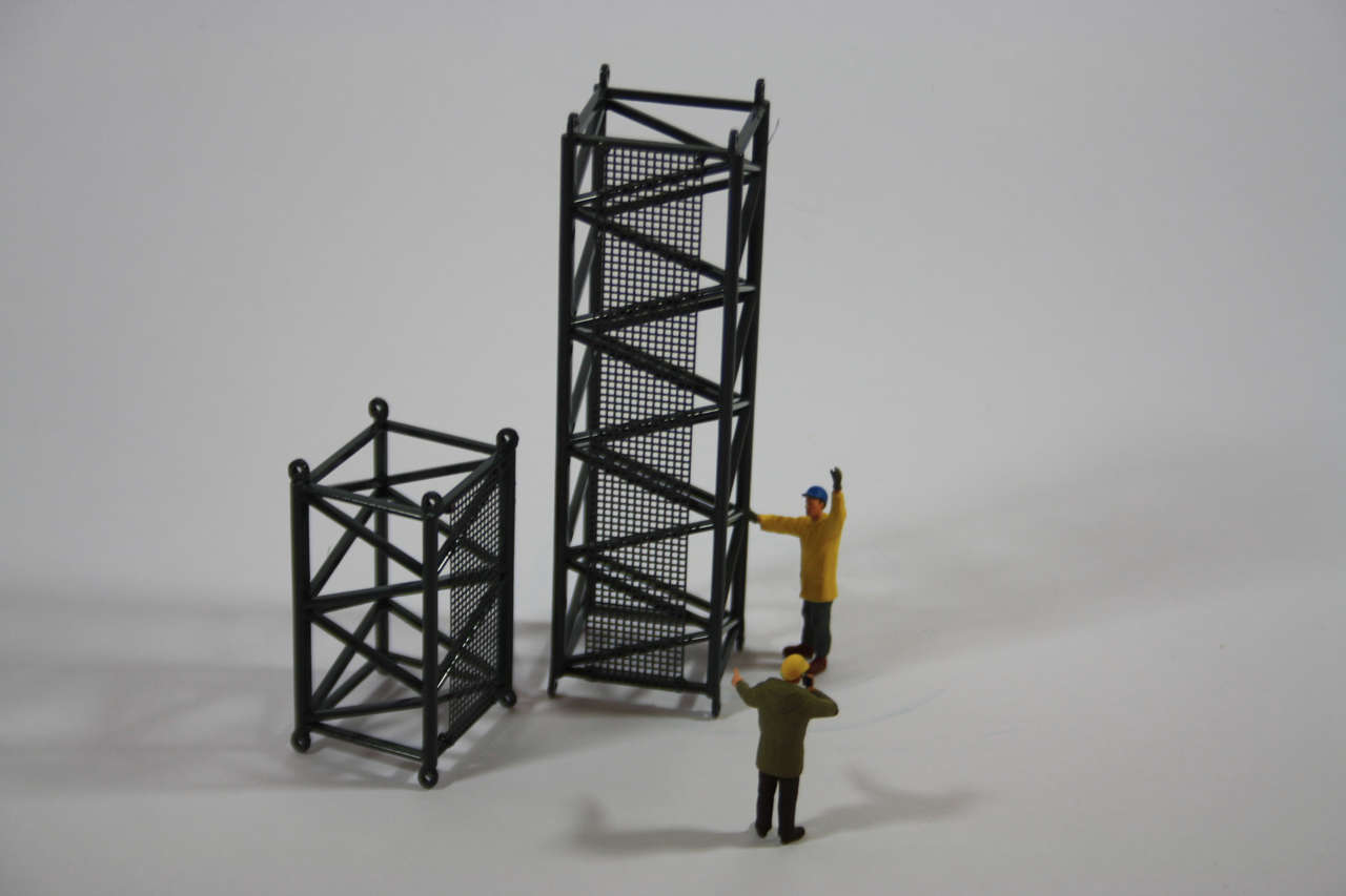 Gittermast für Bauer MC96 Seilbagger (2 Stück) Modell von Bymo 1:50