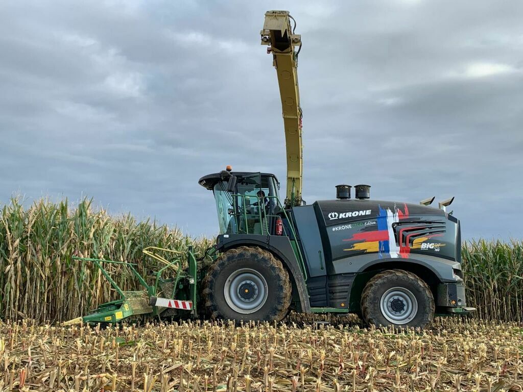 Krone BiG X 780 XCollect und Easy Flow 300 S Limited Editon  Modell von ROS 1:32