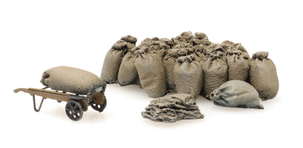 Bahnladegut Leinensäcke mit Wagen-1