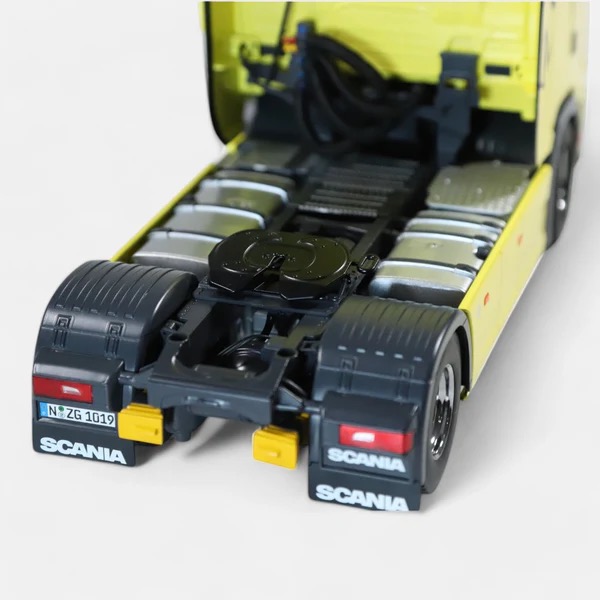 Scania V8 730S 4x2 gelb  Modell von NZG 1:18