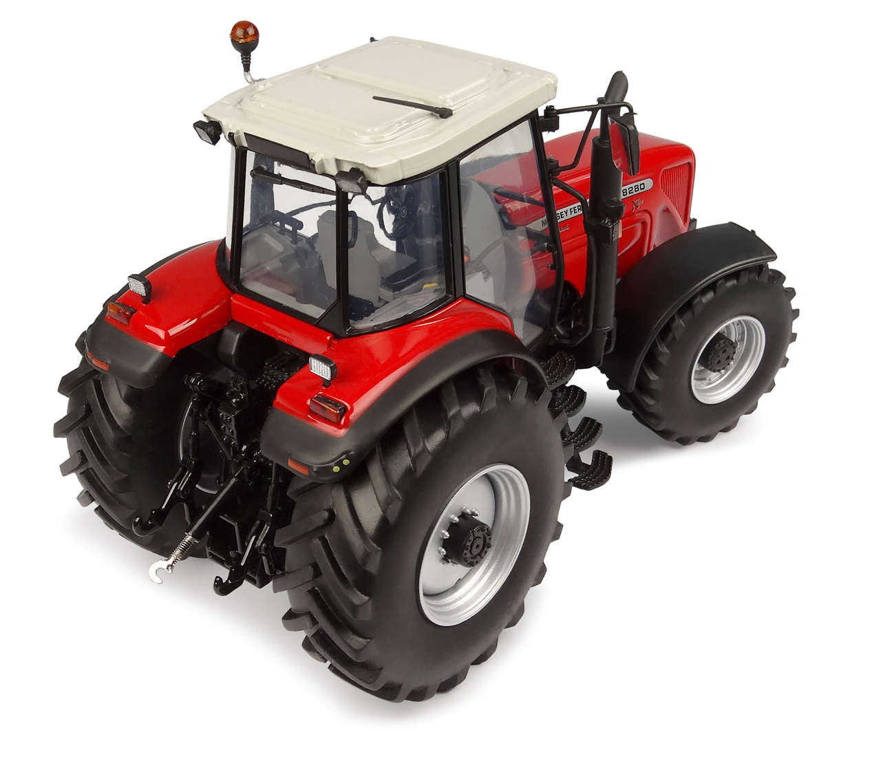Massey Ferguson 8280 X-tra Modell von Universal Hobbies 1:32